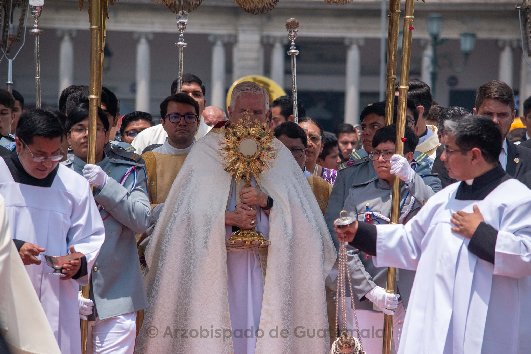 352626734 657640369735362 2627927277751757614 n ArzobispadodeGuatemala