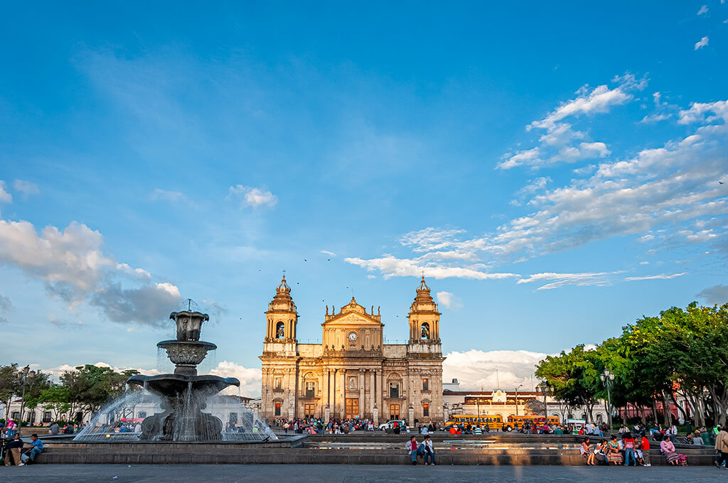 historia adg catedral ArzobispadodeGuatemala